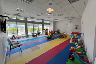 79 SW 12th St, Miami, FL 33130 - Photo 6