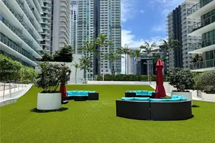 79 SW 12th St, Miami, FL 33130 - Photo 14