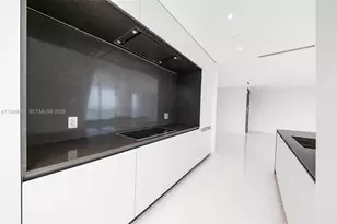 300 Biscayne Blvd Way, Miami, FL 33131 - Photo 22