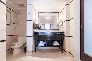 4391 Collins Ave, Miami Beach, FL 33140 - Photo 12