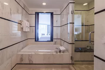 4391 Collins Ave #1914, Miami Beach, FL 33140 - Photo 14