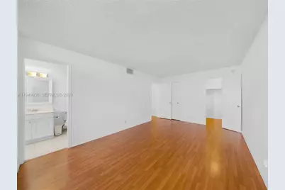 137 Golden Isles Dr #508, Hallandale Beach, FL 33009 - Photo 12