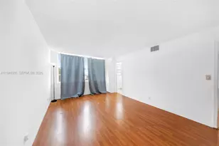 137 Golden Isles Dr, Hallandale Beach, FL 33009 - Photo 10