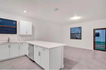 13405 SW 285th St, Homestead, FL 33033 - Photo 4