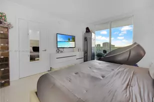 1800 N Bayshore Dr, Miami, FL 33132 - Photo 28