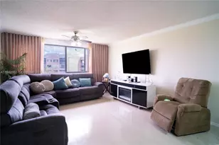 10133 NW 24th Pl, Sunrise, FL 33322 - Photo 14