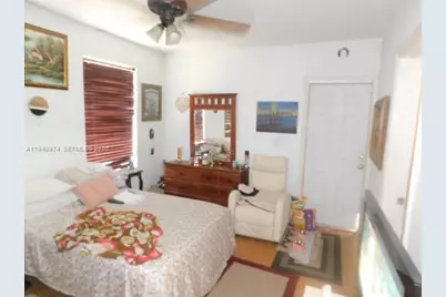 424 NE 72nd St, Miami, FL 33138 - Photo 1