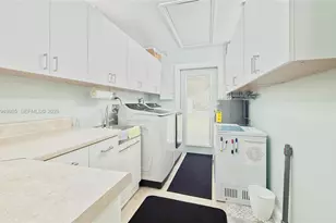 19280 SW 304th St, Homestead, FL 33030 - Photo 16