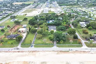 19280 SW 304th St, Homestead, FL 33030 - Photo 1