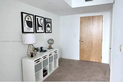 350 S Miami Ave #2215, Miami, FL 33130 - Photo 2