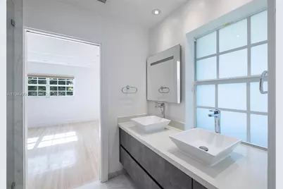 11401 SW 72nd Pl, Pinecrest, FL 33156 - Photo 44