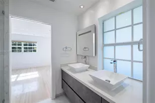 11401 SW 72nd Pl, Pinecrest, FL 33156 - Photo 44