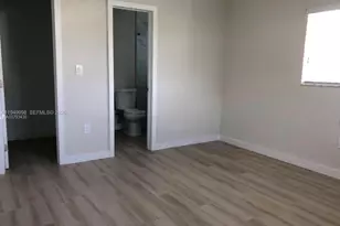 9620 SW 78th St, Miami, FL 33173 - Photo 4