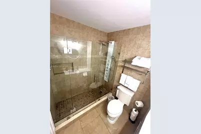 5445 Collins Ave #BAY21, Miami Beach, FL 33140 - Photo 22