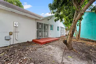 11075 SW 221st Terrace, Miami, FL 33170 - Photo 20