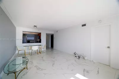 1266 S Military Trl #573, Deerfield Beach, FL 33442 - Photo 14