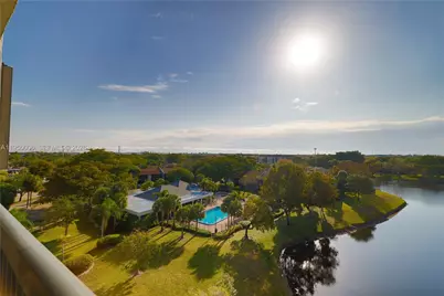 1266 S Military Trl #573, Deerfield Beach, FL 33442 - Photo 6