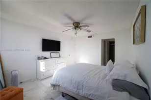 1266 S Military Trail, Deerfield Beach, FL 33442 - Photo 22