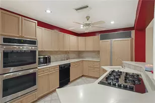 11121 SW 203rd Terrace, Cutler Bay, FL 33189 - Photo 10