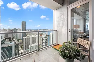 1425 Brickell Ave, Miami, FL 33131 - Photo 10