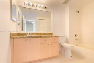 2458 Centergate Dr, Miramar, FL 33025 - Photo 22