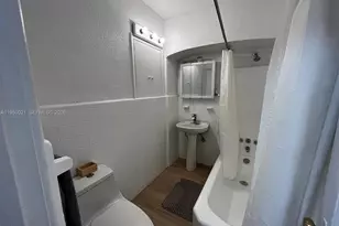 2049 SW 60th Ct, Miami, FL 33155 - Photo 12