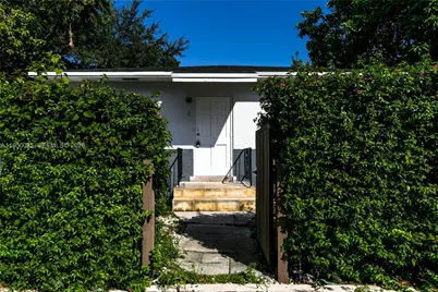 635 SW 16th Ave #3, Miami, FL 33135 - Photo 1