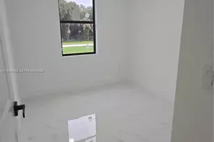 939 Sentinela Blvd, Lehigh Acres, FL 33974 - Photo 14