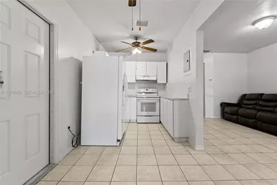 1428 SW 20th St, Miami, FL 33145 - Photo 22