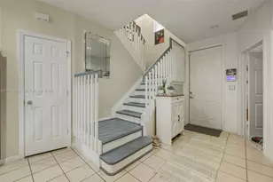 6038 SW 19th Pl, North Lauderdale, FL 33068 - Photo 6