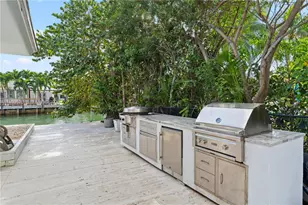 1250 NE 87th St, Miami, FL 33138 - Photo 56