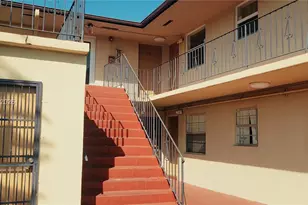 3905 SW 78th Ct, Miami, FL 33155 - Photo 2