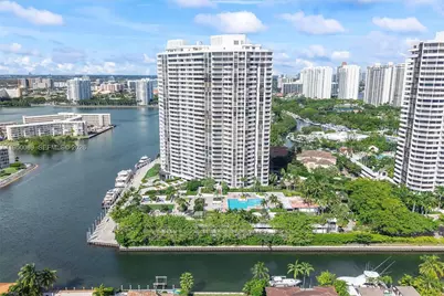 1000 E Island Blvd #803, Aventura, FL 33160 - Photo 42