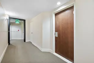 1000 E Island Blvd, Aventura, FL 33160 - Photo 12