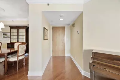 1000 E Island Blvd #803, Aventura, FL 33160 - Photo 14