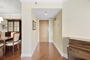 1000 E Island Blvd, Aventura, FL 33160 - Photo 14