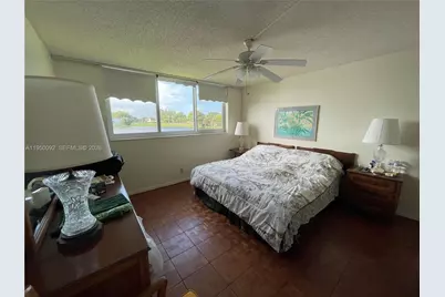 9423 S Hollybrook Lake Dr #203, Pembroke Pines, FL 33025 - Photo 12