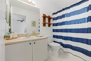 12652 SW 54th St, Miramar, FL 33027 - Photo 16