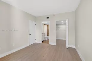 540 Brickell Key Dr, Miami, FL 33131 - Photo 20