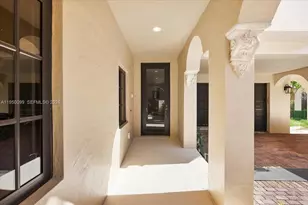 3471 Main Hwy, Miami, FL 33133 - Photo 4