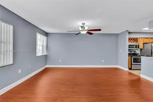 2810 N Oakland Forest Dr, Oakland Park, FL 33309 - Photo 10