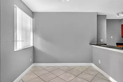 2881 N Oakland Forest Dr #113, Oakland Park, FL 33309 - Photo 10