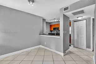 2881 N Oakland Forest Dr, Oakland Park, FL 33309 - Photo 8