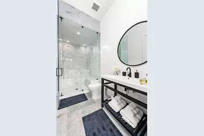 1000 NE 89th St, Miami, FL 33138 - Photo 14