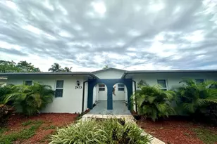 2433 SW 58th Manor, Fort Lauderdale, FL 33312 - Photo 2