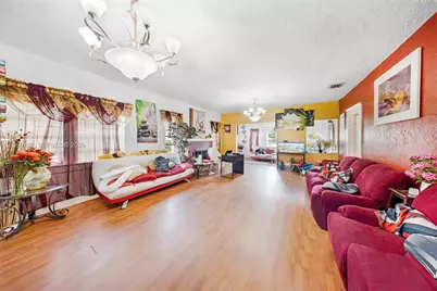 2600 SW 2nd St, Miami, FL 33135 - Photo 8