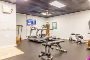 351 Cambridge Rd, Hollywood, FL 33024 - Photo 30