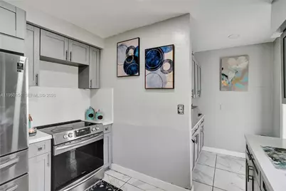 16001 NW 28th Pl, Miami Gardens, FL 33054 - Photo 18