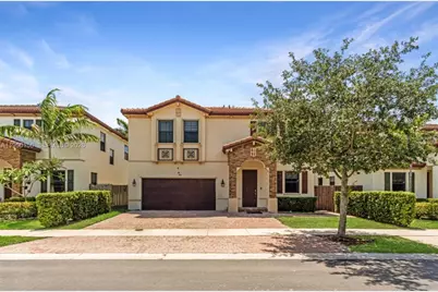724 SE 37th Ave #724, Homestead, FL 33033 - Photo 1