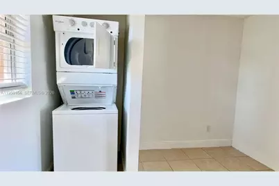 2099 NW 26th Ave, Fort Lauderdale, FL 33311 - Photo 10